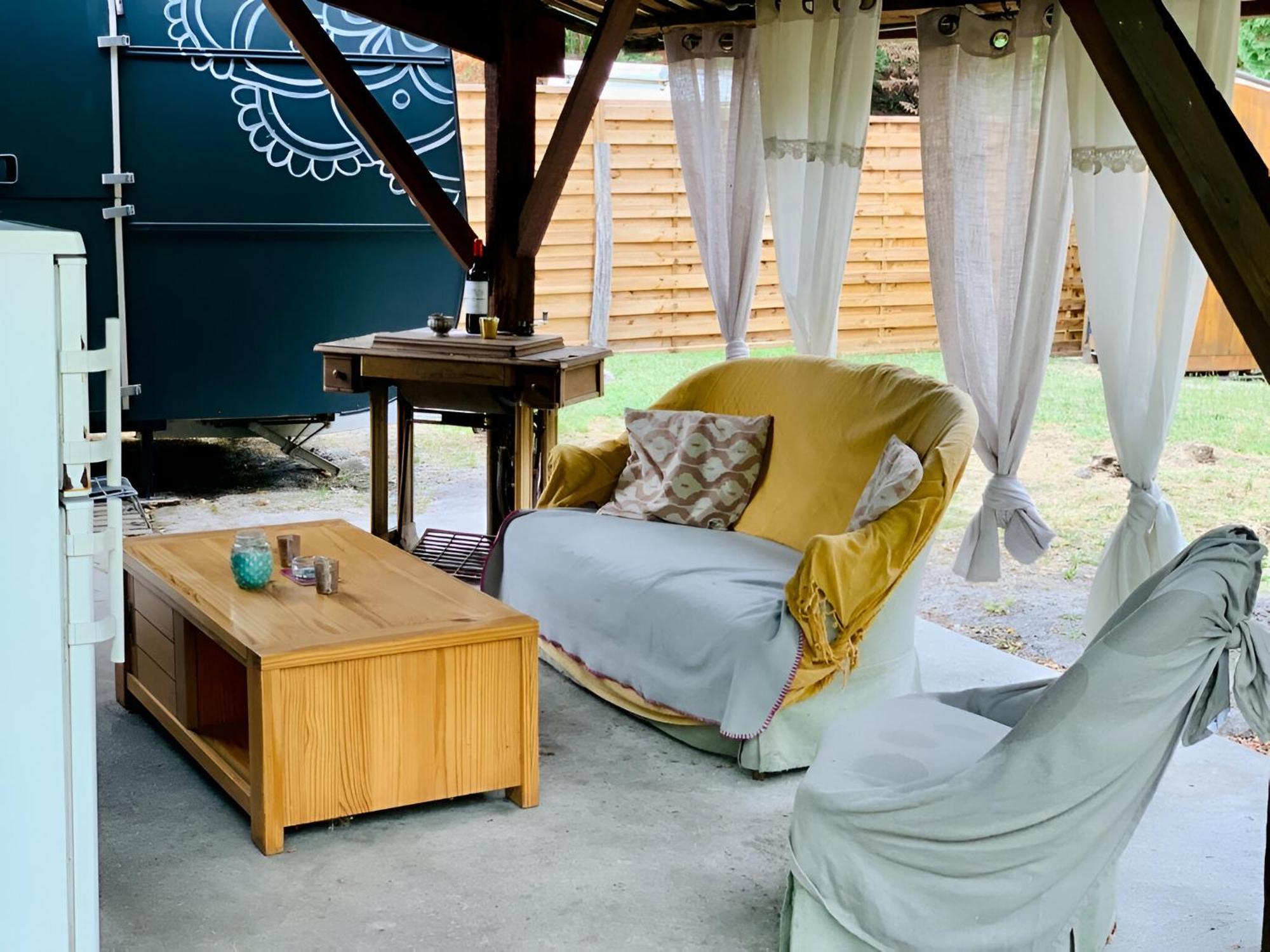 Into The Wild - Nos 5 Logements "Atypiques" Belin-Beliet 客房 照片
