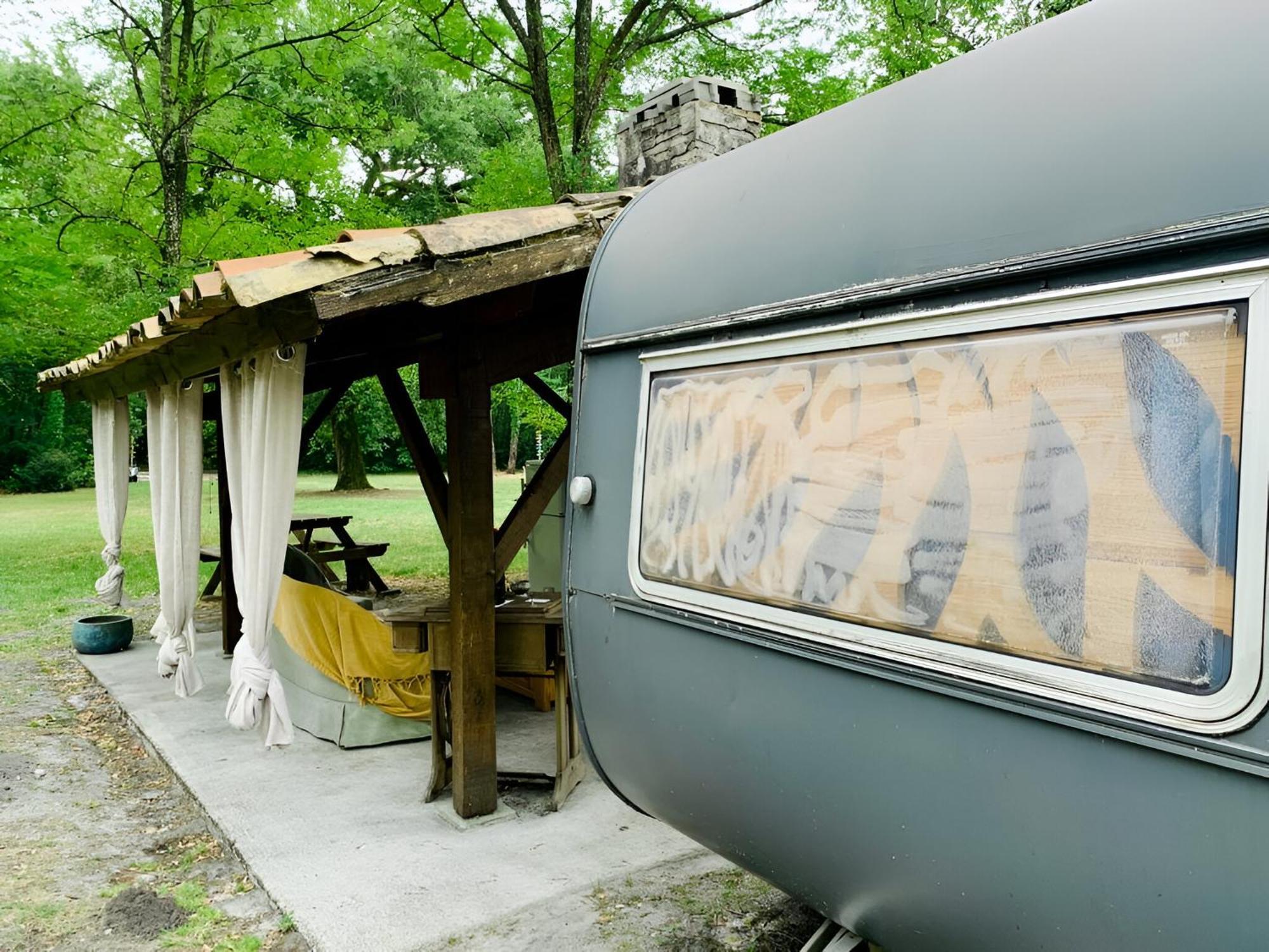 Into The Wild - Nos 5 Logements "Atypiques" Belin-Beliet 客房 照片